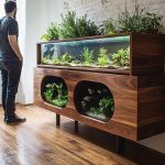 अपने मछली टैंक को सही तरीके से साफ करने के लिए दस कदम