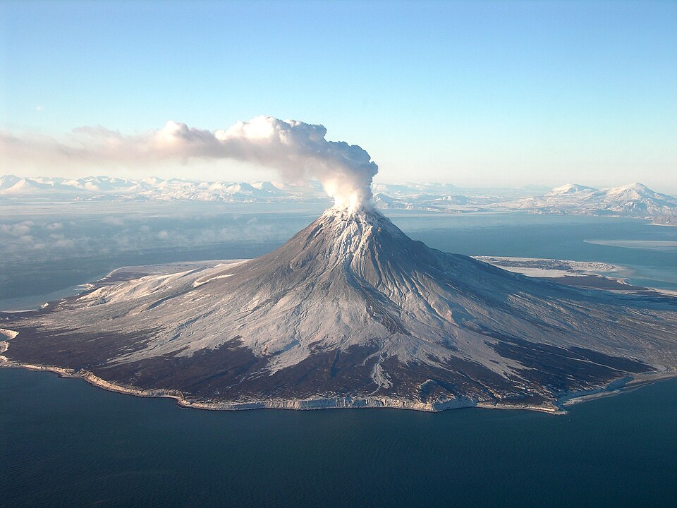 Augustine volcano Jan 24 2006 Cyrus Read